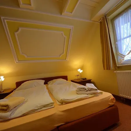 Ferienhaus-strandhafer-in-gross-zicker-halbinsel-moenchgut 度假居