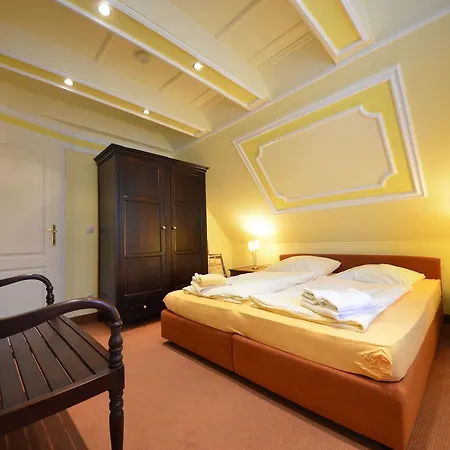 Ferienhaus-strandhafer-in-gross-zicker-halbinsel-moenchgut 度假居 *