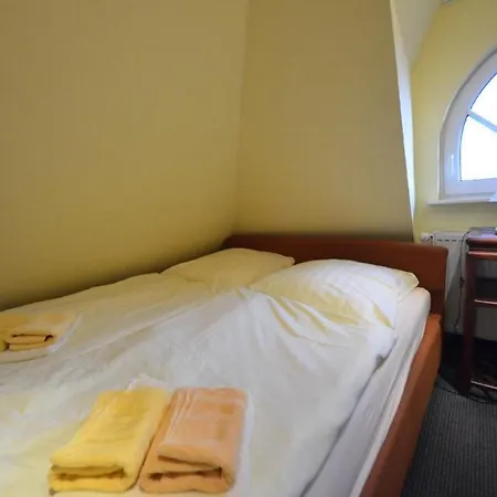 Ferienhaus-strandhafer-in-gross-zicker-halbinsel-moenchgut 度假居 *