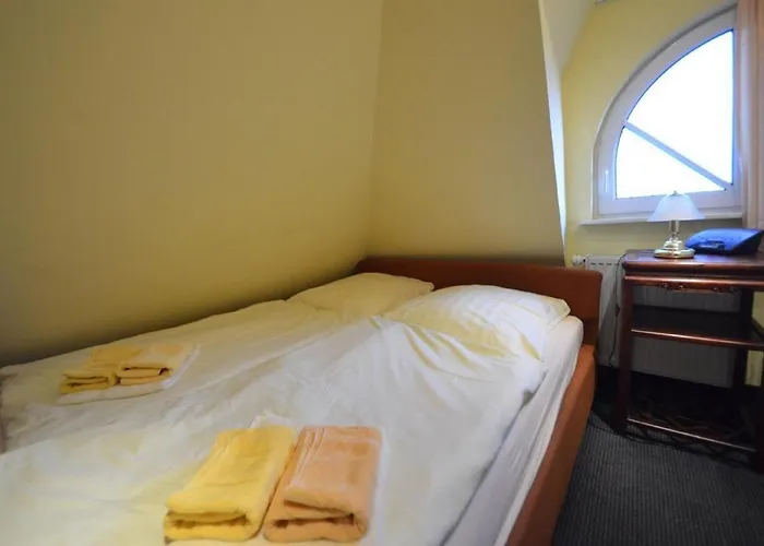 Ferienhaus-strandhafer-in-gross-zicker-halbinsel-moenchgut Tatil Evi *