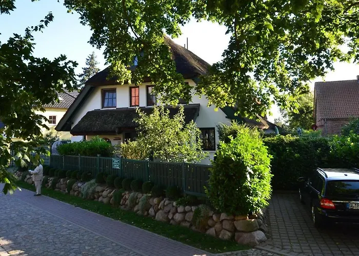 Ferienhaus-strandhafer-in-gross-zicker-halbinsel-moenchgut Tatil Evi *